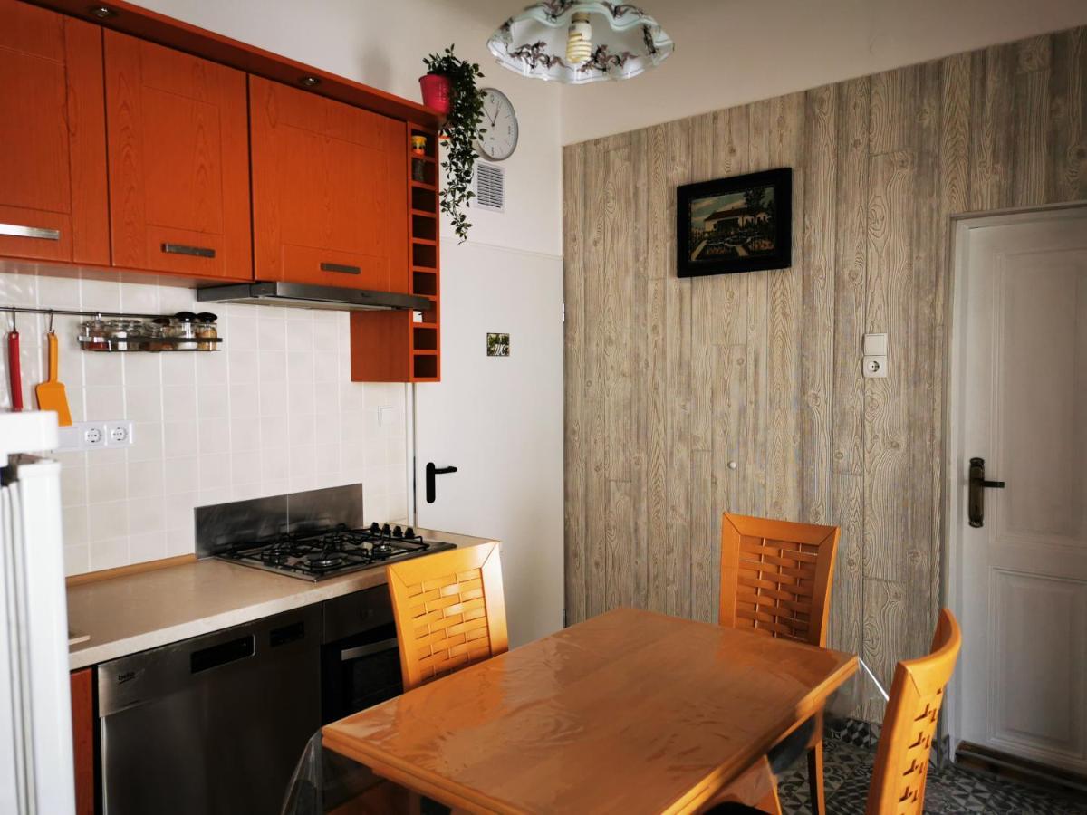 Lehel Apartman Keszthely Esterno foto